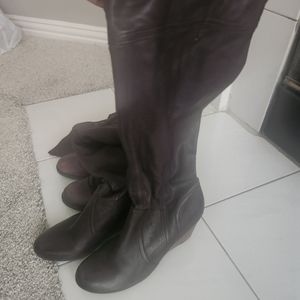 Over the knee boots 👢